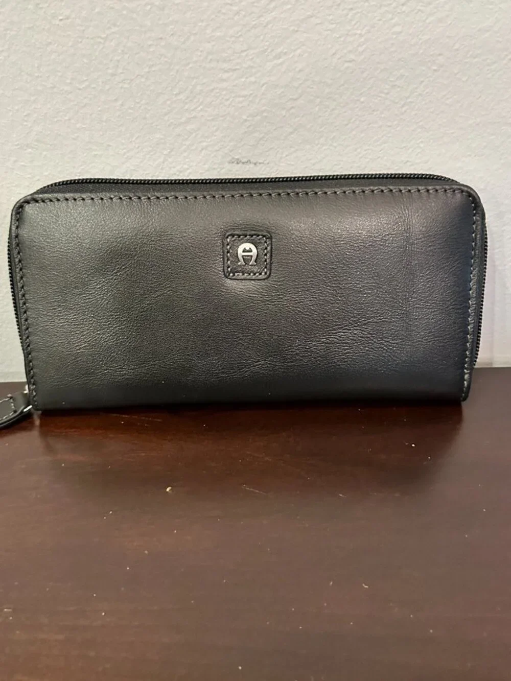 NWT ETIENNE AIGNER Scottsdale Collection Black Leather Bag And Wallet Set Bamboo